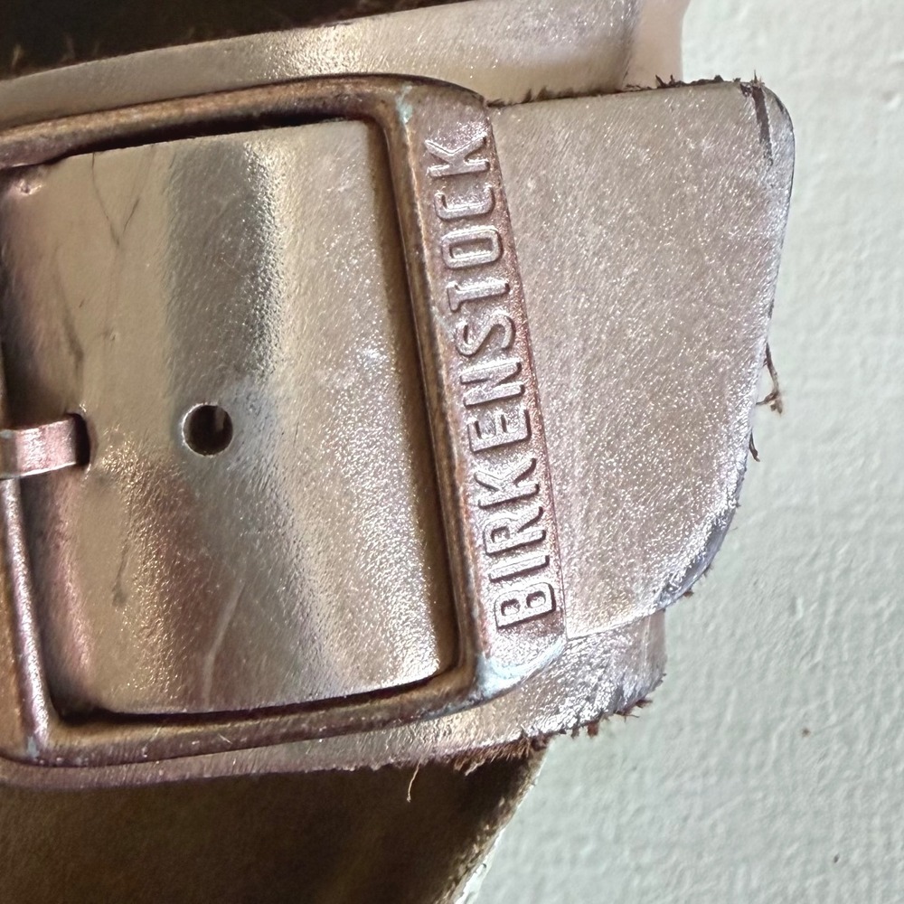 Birkenstock Arizona Rose Gold Metallic Sandals Size 39 Narrow Footbed - Picture 2 of 9